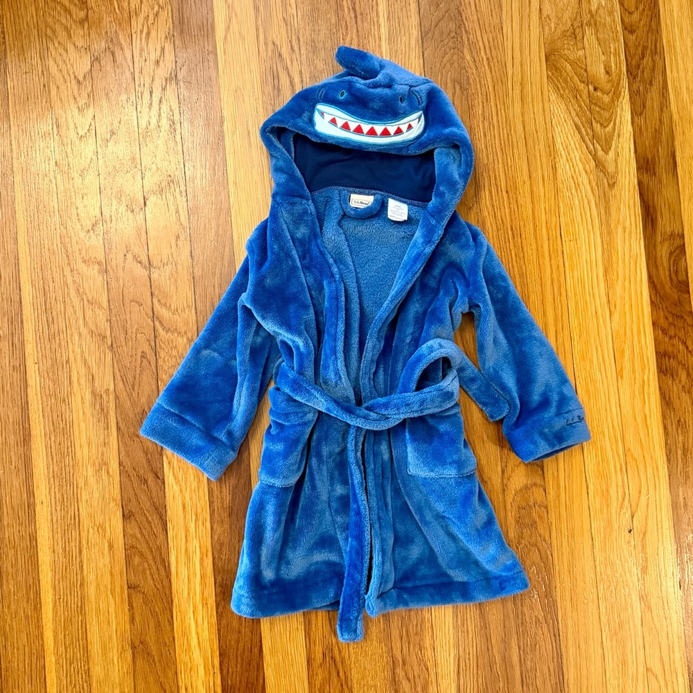 L.L. Bean Blue Shark Hooded Kids Robe